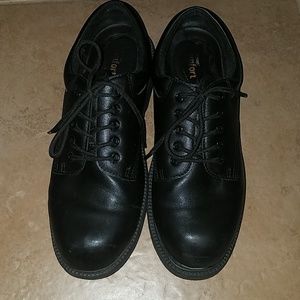 Safe Step no slip men's work shoes. Size 13W
